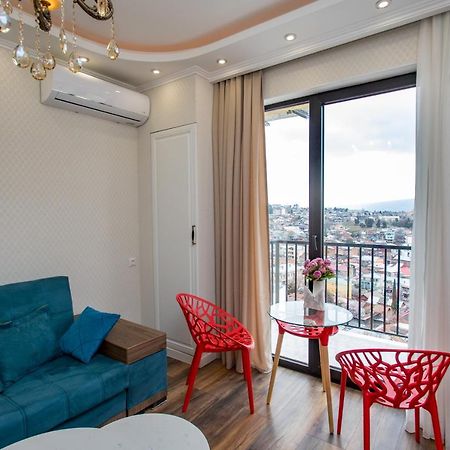 Appartamento Dadiani Tower Tbilisi Esterno foto