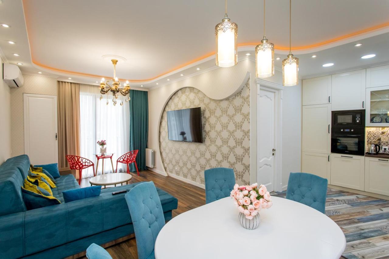 Appartamento Dadiani Tower Tbilisi Esterno foto