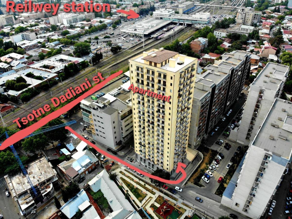 Appartamento Dadiani Tower Tbilisi Esterno foto